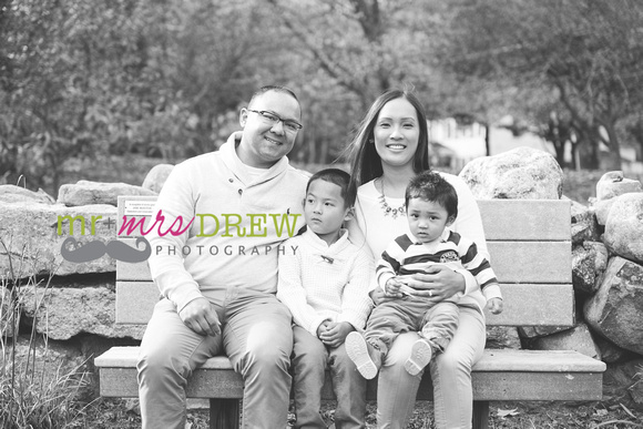 Thach Family-003